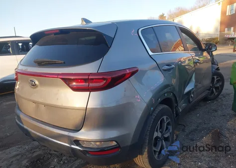 2021 Kia Sportage Lx z USA, uszkodzony, nr VIN KNDPMCAC2M7939869